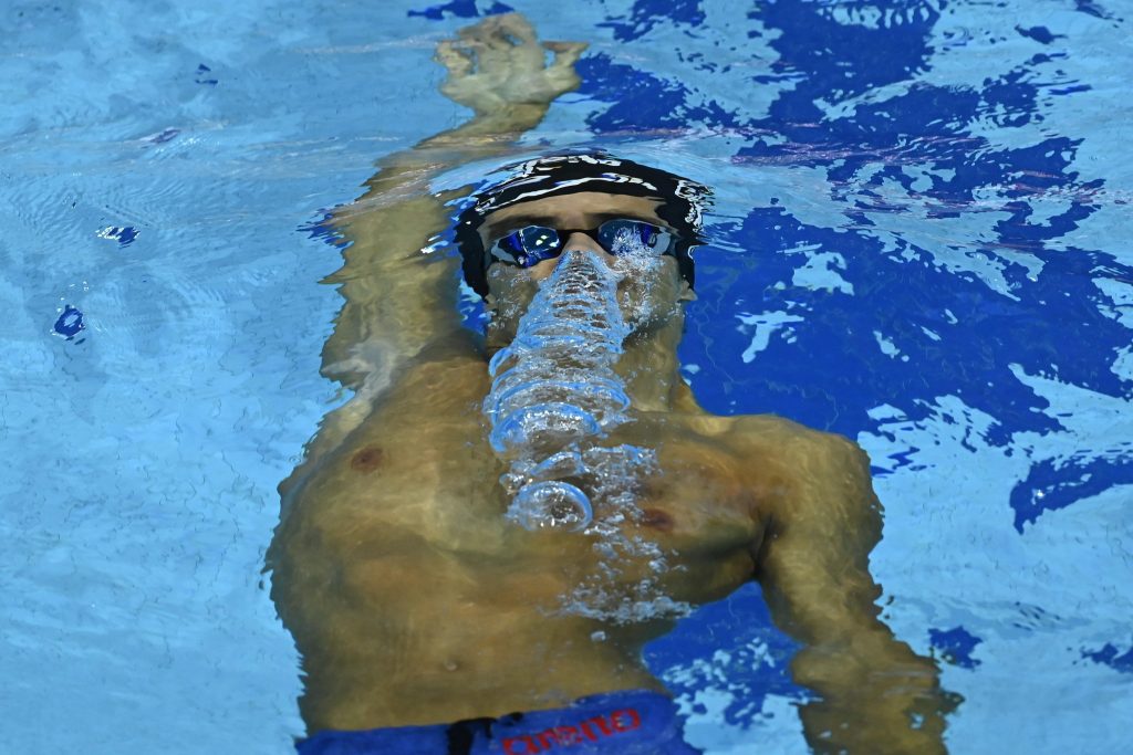 Ceccon, oro e record mondiale nel dorso