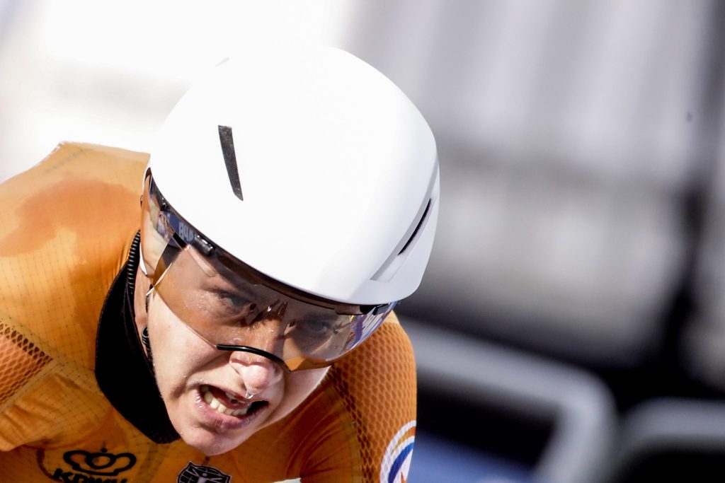 Van Vleuten vince l’ottava tappa del Giro d’Italia
