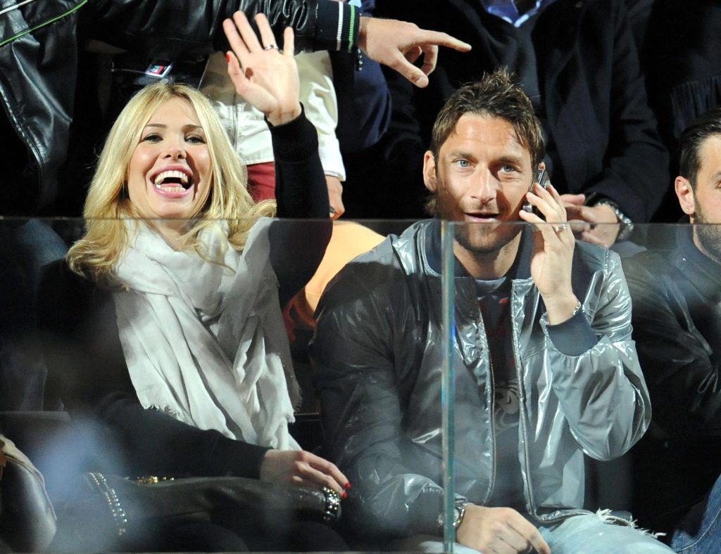 Stasera alle 19 si saprà se Totti e Ilary Blasi si separeranno
