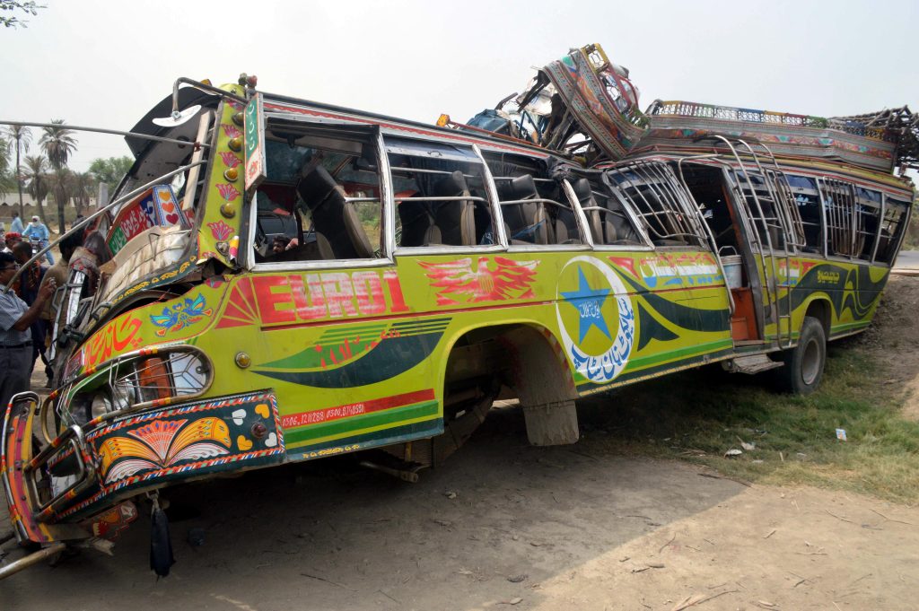 Si ribalta autobus a Cuba, quattro morti EPA/FAISAL KAREEM
