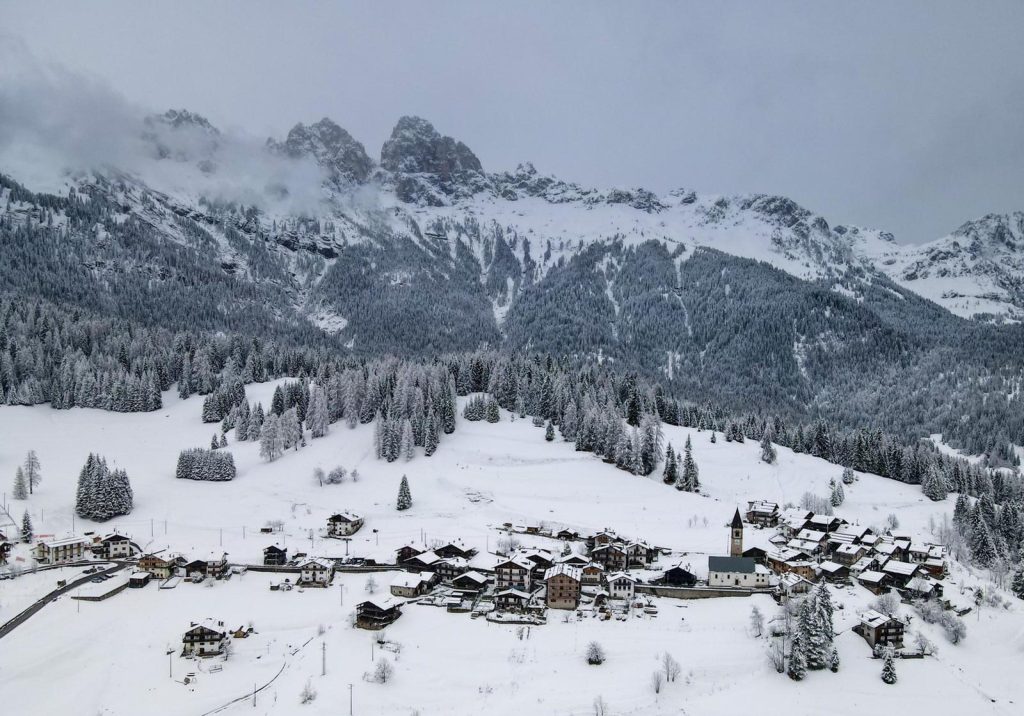 Dolomiti, trovato escursionista morto