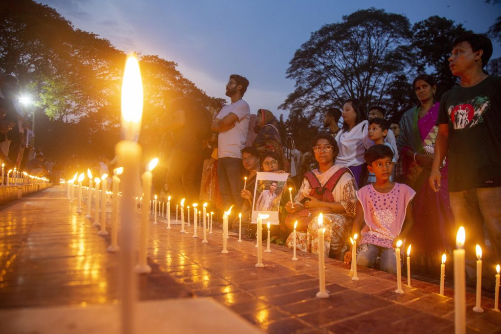 In Bangladesh si ricordano i 9 italiani uccisi dai terroristi nel 2016