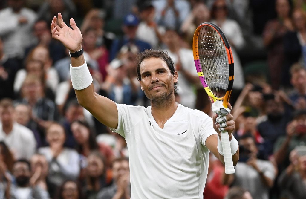 Wimbledon, Nadal vola agli ottavi