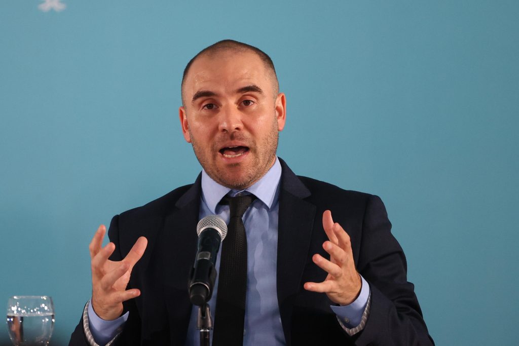 Il ministro argentino dell’Economia si è dimesso
