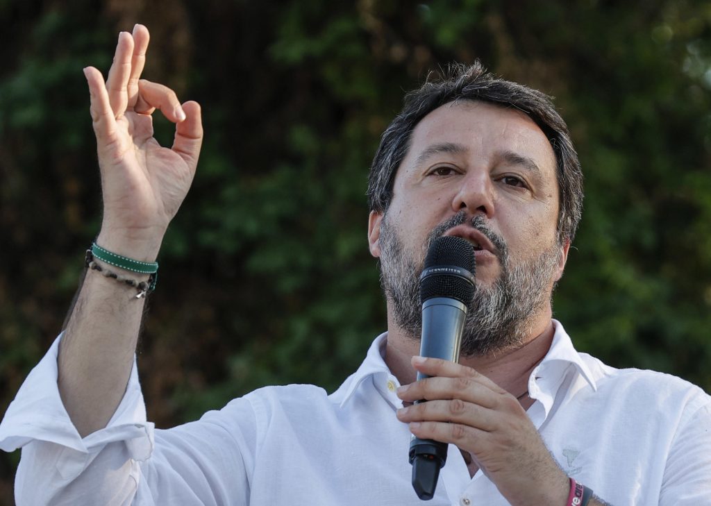 Salvini detta l’agenda: lavoro, stipendi e immigrazione clandestina priorità, non altro