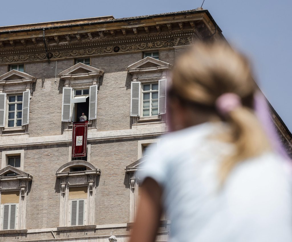 Il Papa annuncia due viaggi ad Assisi e Matera