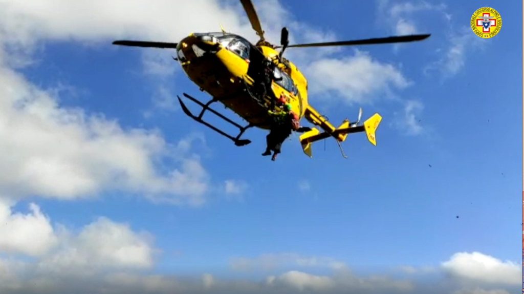Climber muore travolto da una scarica di sassi ANSA/US SOCCORSO ALPINO