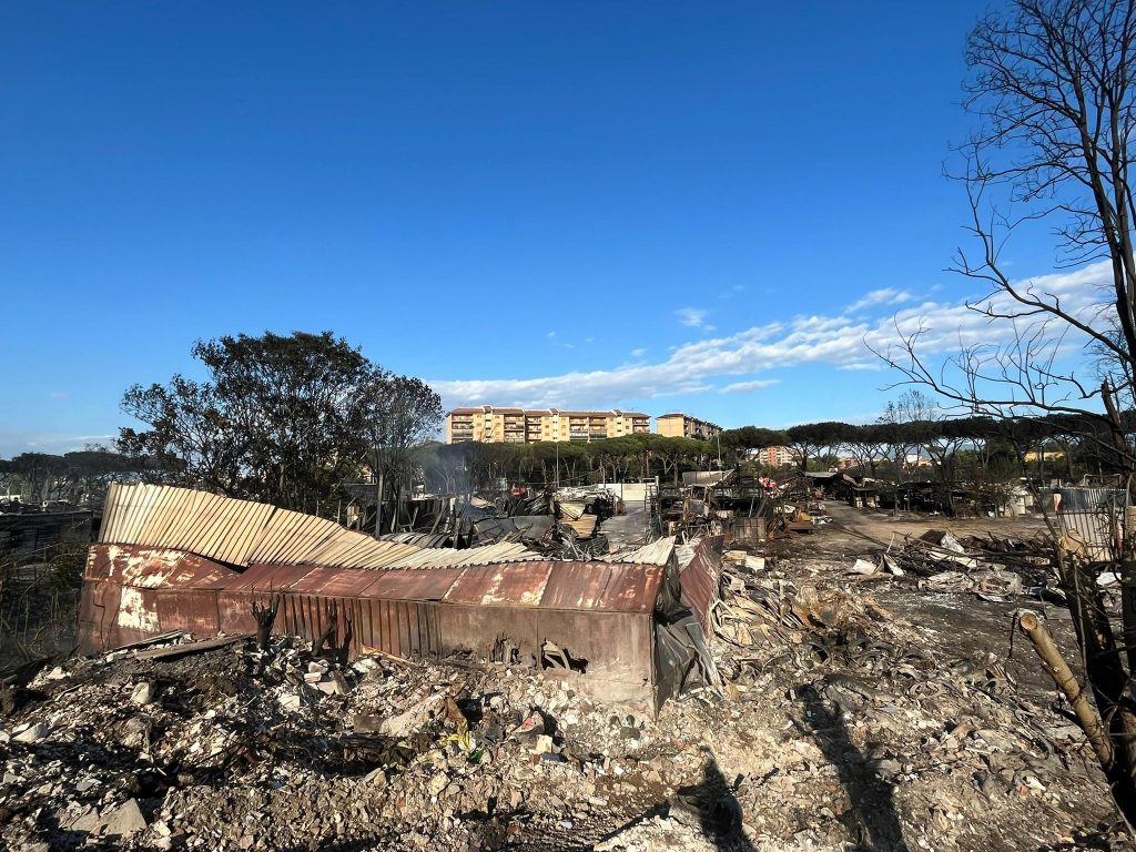 Maxi-incendio Roma: valori diossine oltre il limite