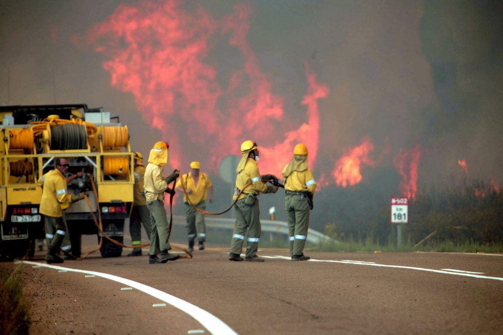 Spagna, morto un vigile del fuoco