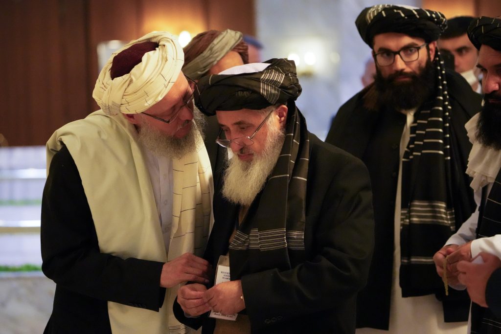 Afghanistan, 160 persone uccise dai Talebani