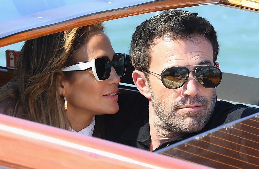 Luna di miele a Parigi per Jlo e Ben Affleck