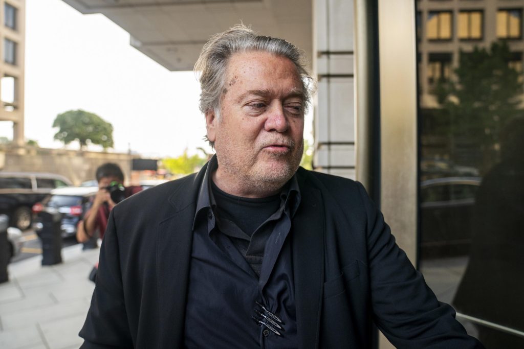 Capitol Hill, Bannon riconosciuto colpevole di oltraggio al Congresso