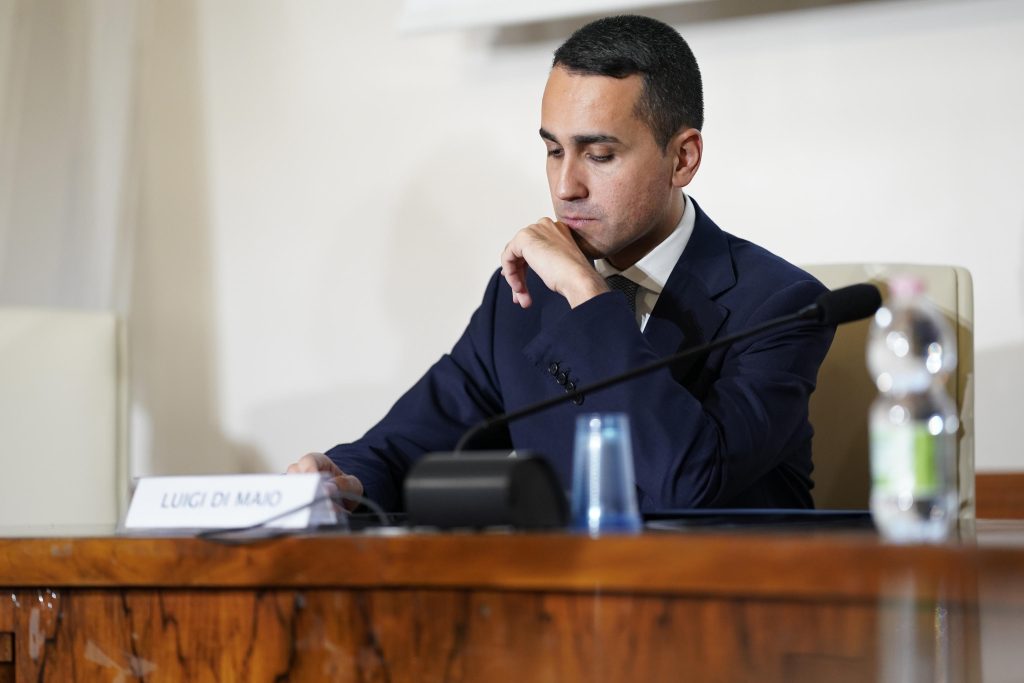 Di Maio: “non posso stare con chi ha fatto saltare il Governo”