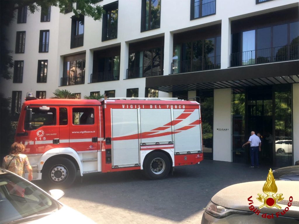 Milano, domato l’incendio all’Hotel Bulgari