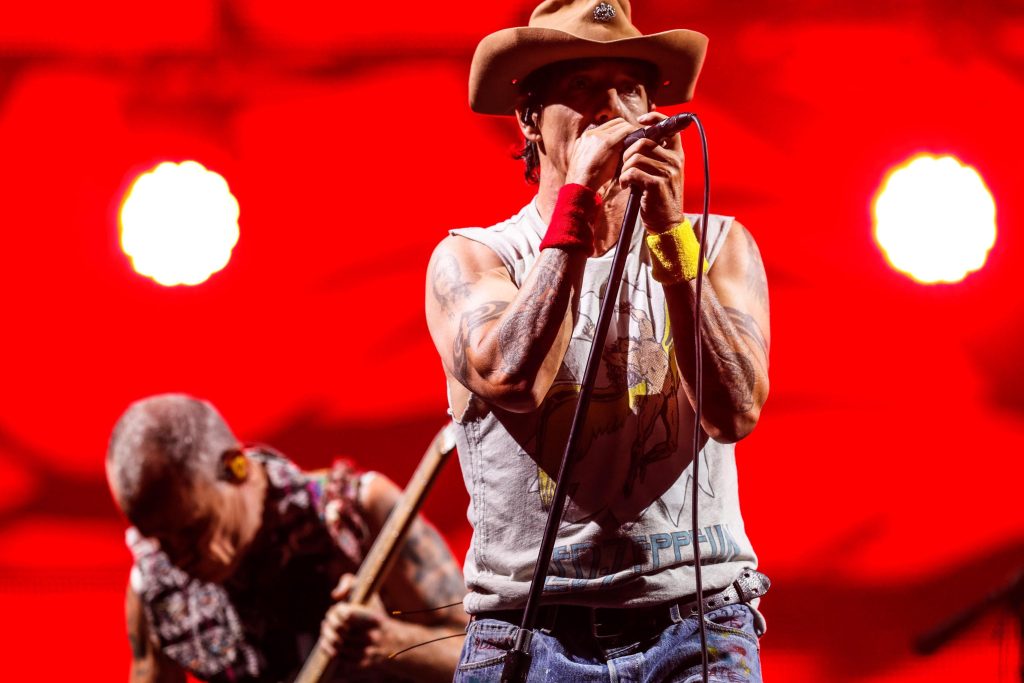 Red Hot Chilli Peppers annunciano il nuovo disco