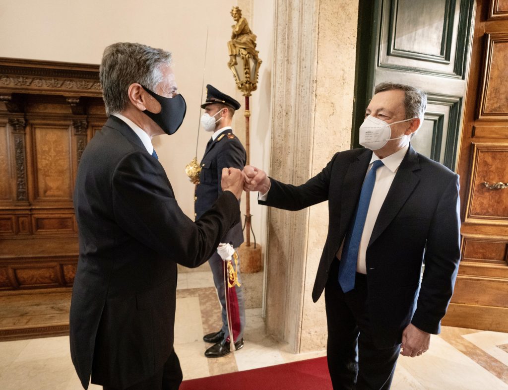 Blinken ringrazia Draghi per leadership in “momento critico”
