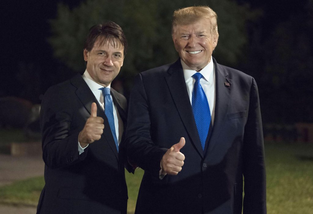 Elezioni, Trump appoggia Conte