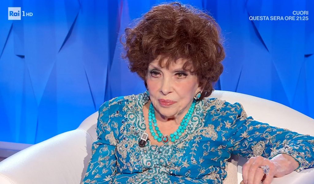 Gina Lollobrigida in ospedale, femore fratturato