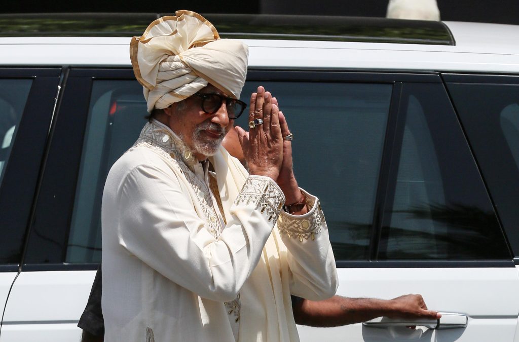 Buon compleanno Amitabh Bachchan EPA/DIVYAKANT SOLANKI
