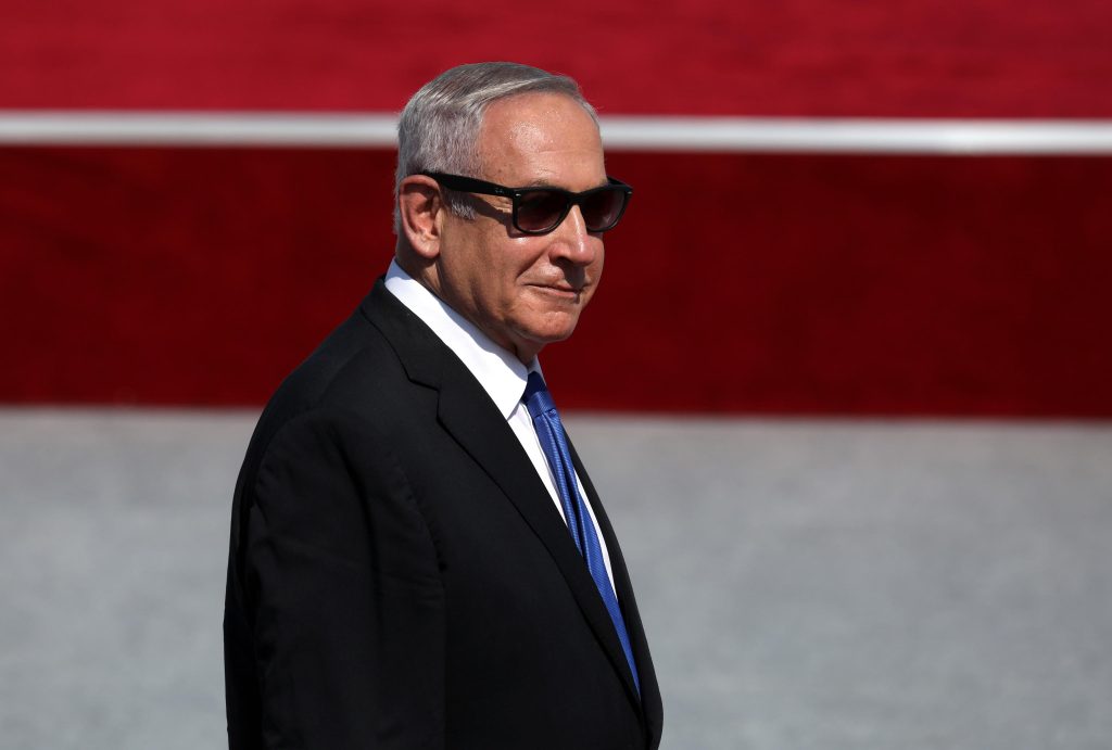 Malore per Netanyahu, passerà notte in ospedale