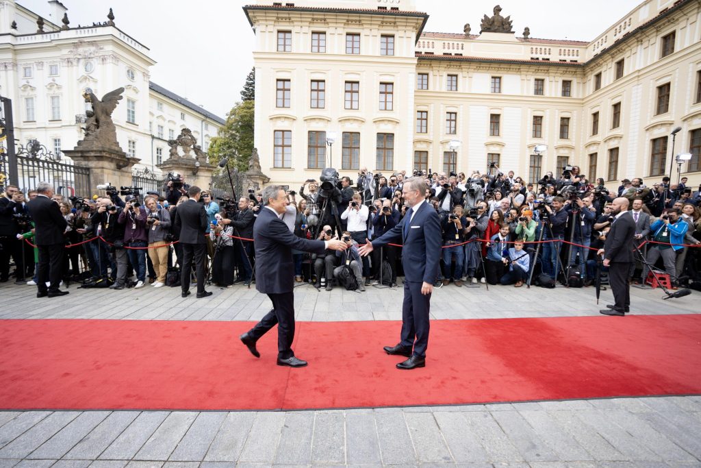 Cpe, Italia propone il price cap dinamico draghi