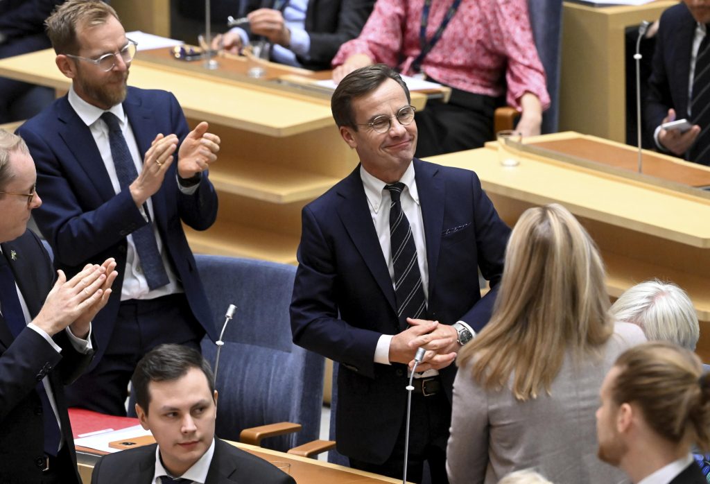 Trionfo della destra in Svezia, Kristersson nuovo premier