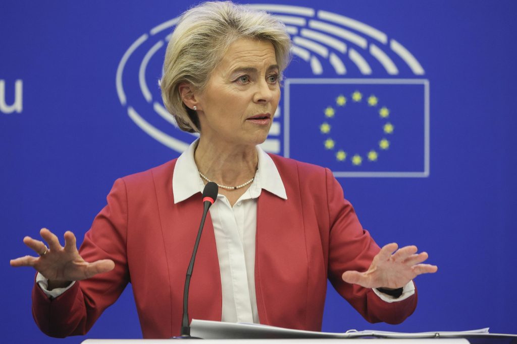 La Commissione approva il piano su energia e gas
