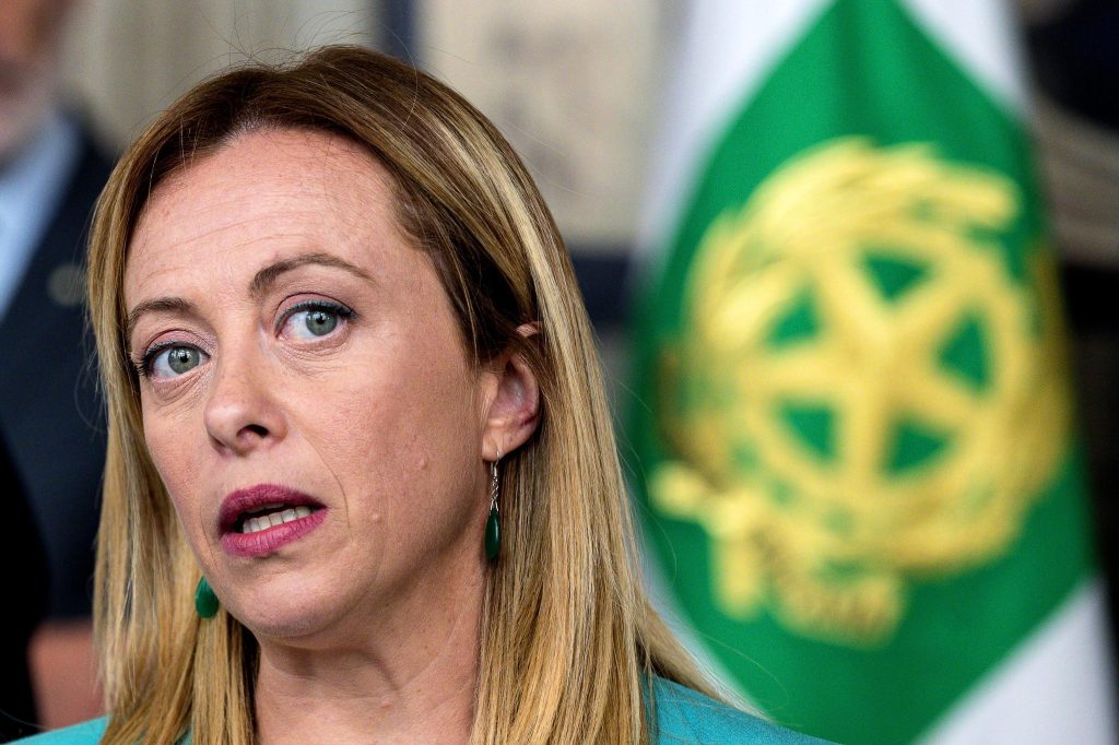 Violenza sulle donne, Meloni: “Governo impegnato per combattere la piaga”