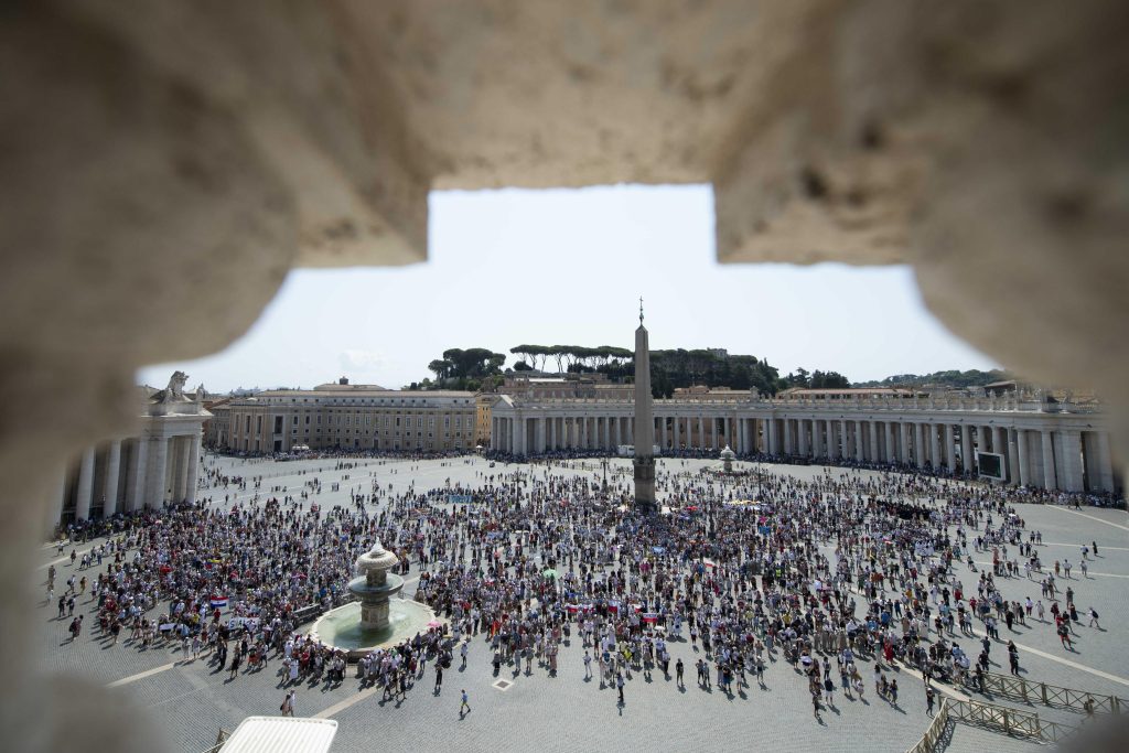 ANSA/VATICAN MEDIA HANDOUT