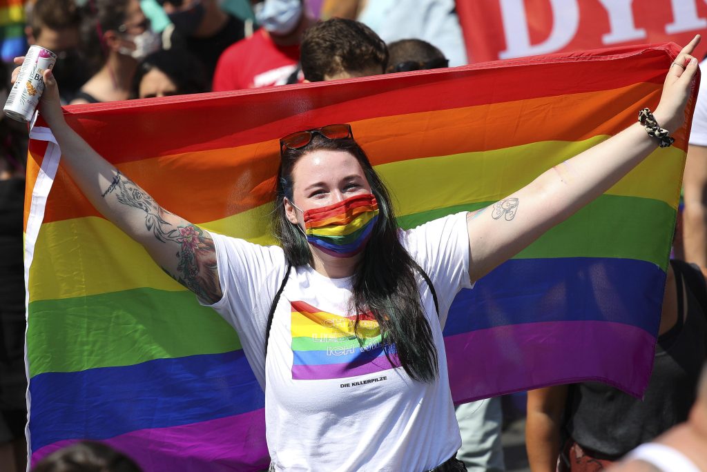 Duma: vietato parlare di LGBTQIA+. Inasprite sanzioni