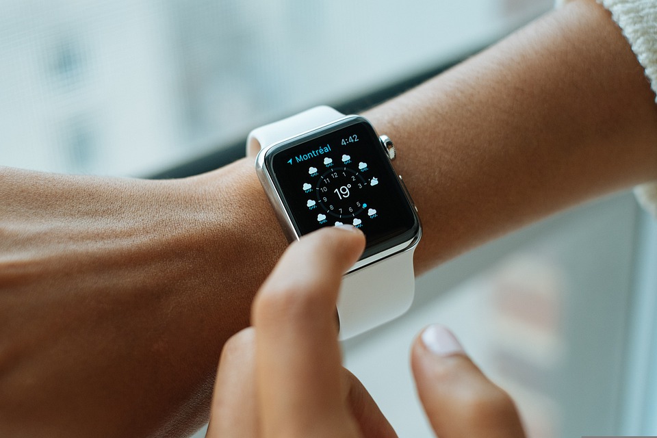 L’appello per prolungare l’ora legale fino al 30 novembre orologio ora legale