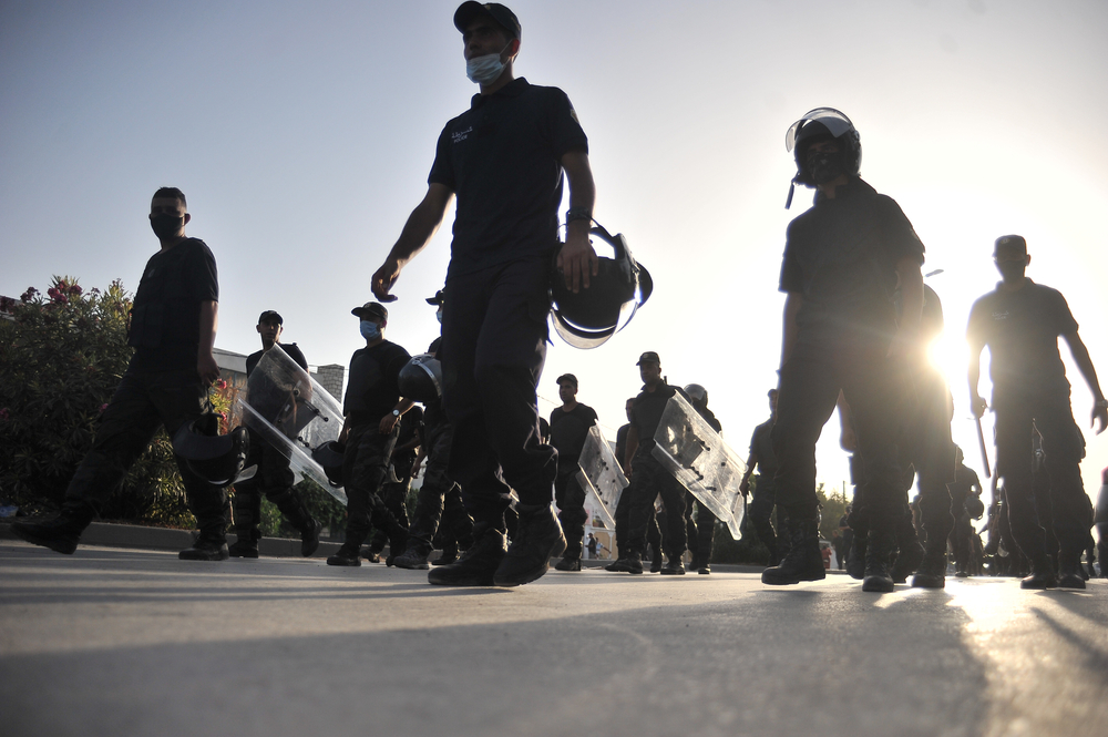 Tunisi, continuano gli scontri tra polizia e manifestanti SHUTTERSTOCK
