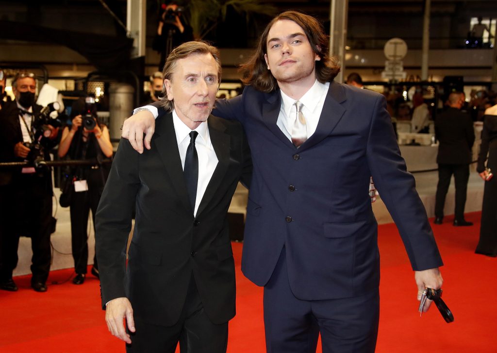 Morto a soli 25 anni Cormac, figlio di Tim Roth