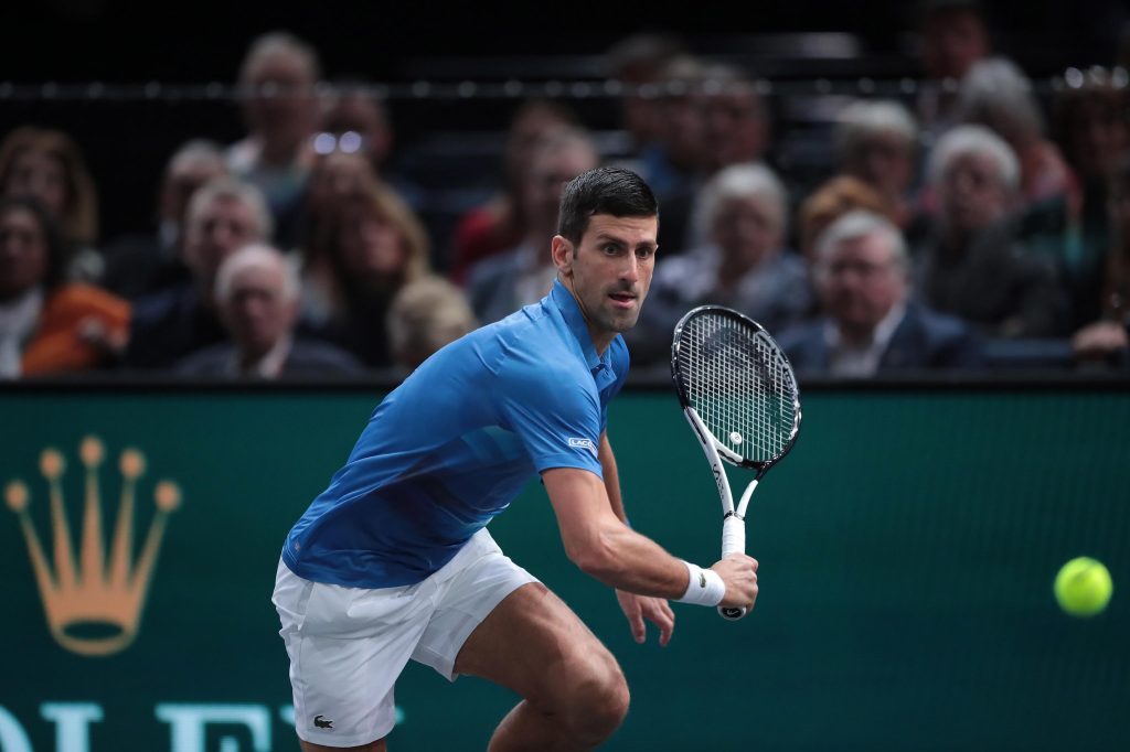 Atp Finals, Djokovic batte Rublev e vola in semifinale