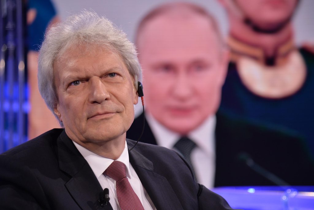Razov: Italia ha inviato uomini in Ucraina. Ambasciata: intendeva “cannoni”