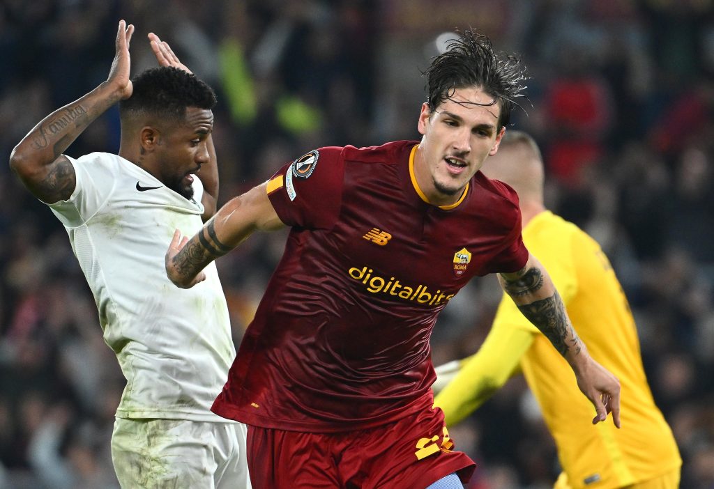 Europa League, la Roma avanza con il Ludogorets e vola ai playoff