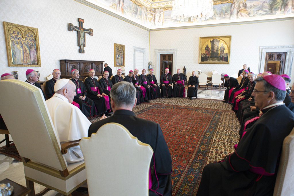 Francia, 9 vescovi indagati per abusi su minori