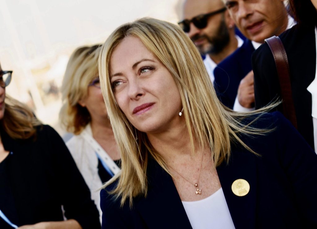 Meloni ai Sindacati: “è il momento più difficile della storia repubblicana”