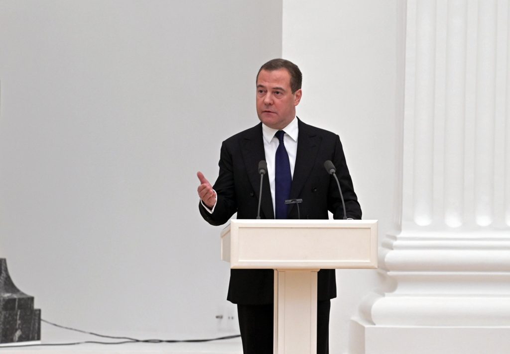 Medvedev: Mosca non ha ancora utilizzato tutto l’arsenale