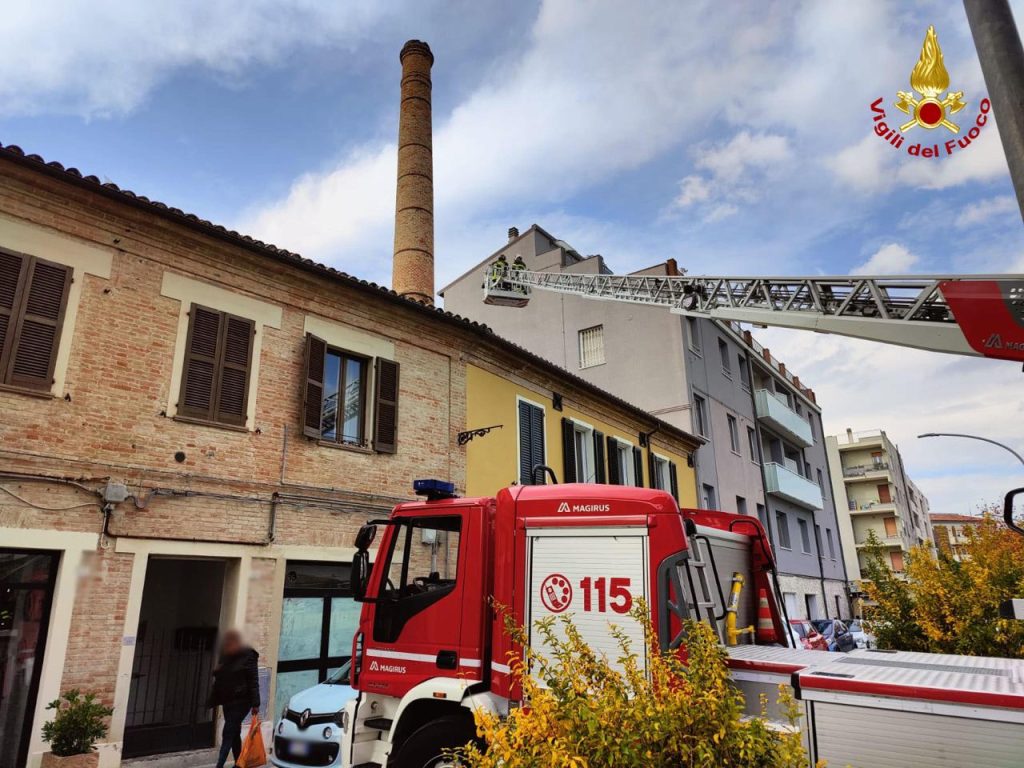 Pesaro chiede lo stato di emergenza per il terremoto