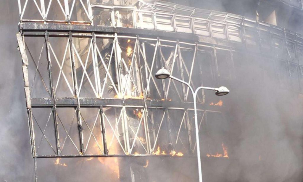 Incendio Torre dei Moro, chiesto rinvio a giudizio per 16 indagati