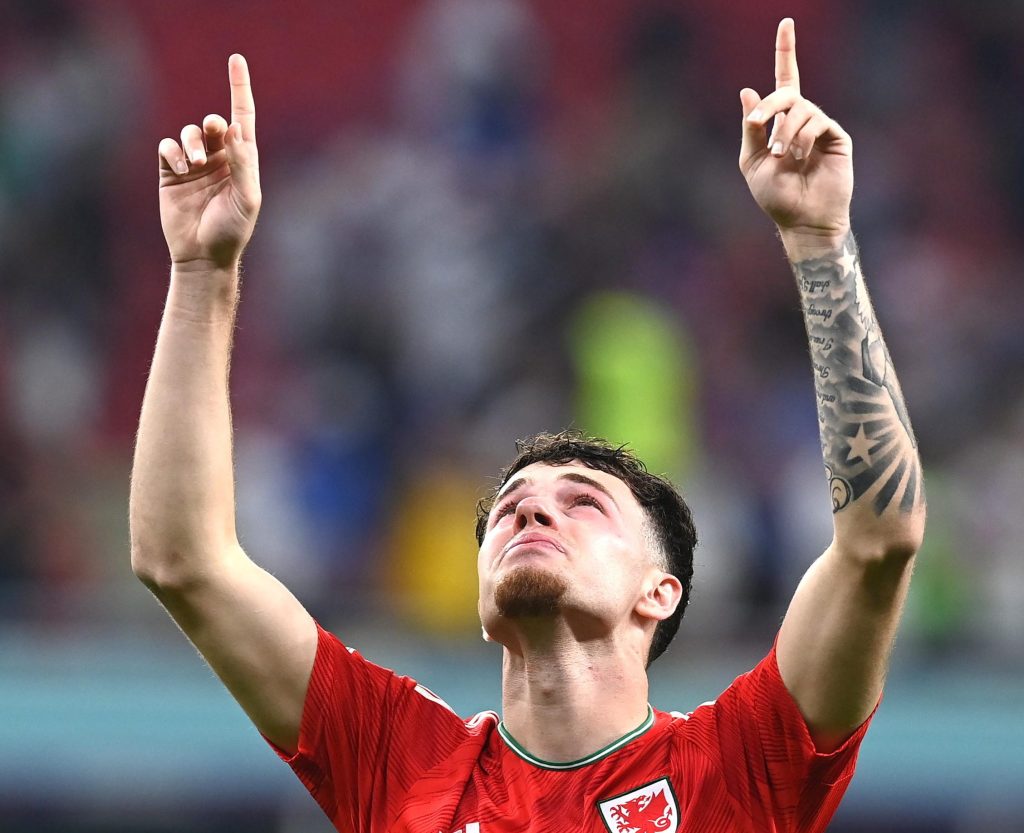 Qatar 2022, il pianto del calciatore per il nonno scomparso commuove il mondo