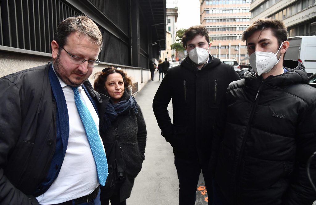 Uccise padre violento, assolto in appello