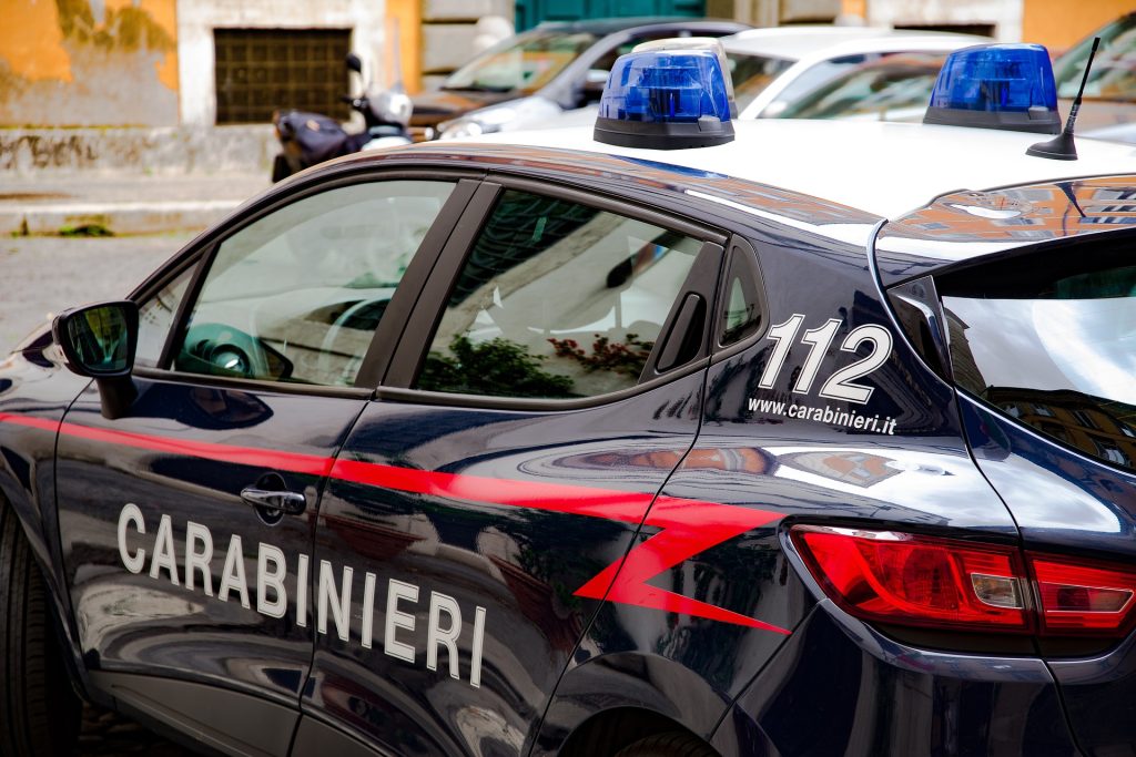 Tragedia nell’Astigiano, padre uccide figlio 26enne