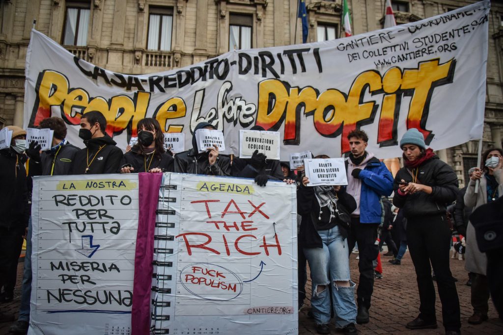 Prima della Scala, proteste a Milano