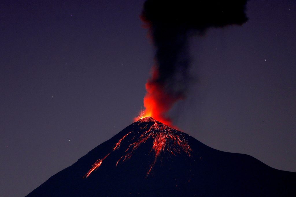 Esplosione del vulcano Fuego in Guatemala
