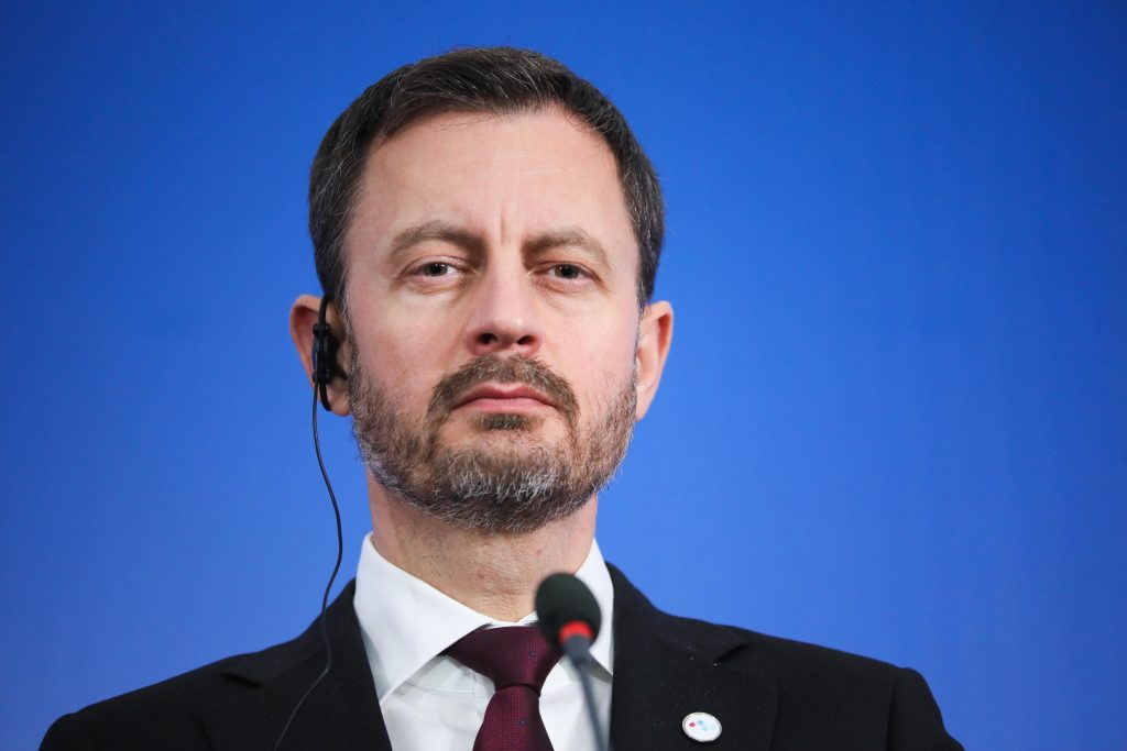 Slovacchia, sfiduciato il governo Heger