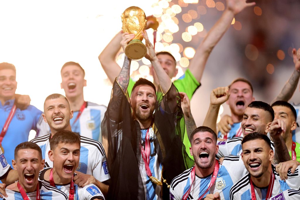 Leo come Diego, l’Argentina è campione del mondo