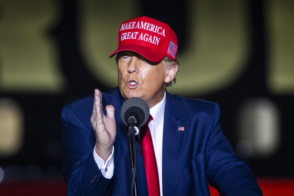 Trump, Commissione Camera: sì a diffusione dichiarazione redditi