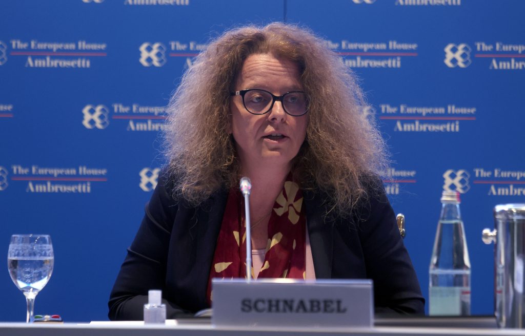 Schnabel: tasso Bce è in area restrittiva